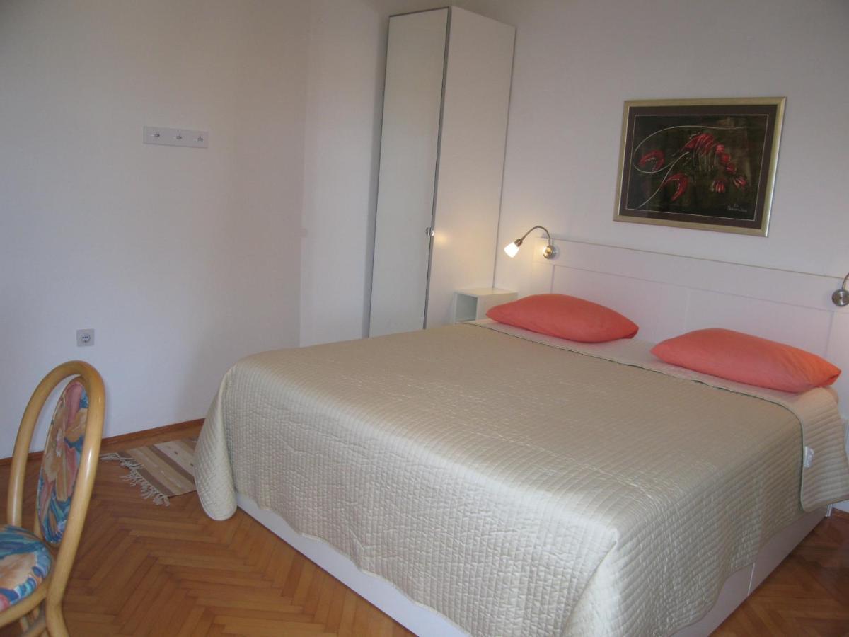 Appartement Petrinic V *