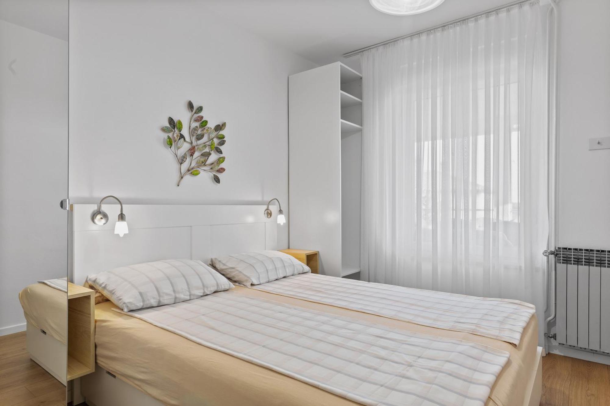 Petrinic V Apartment *