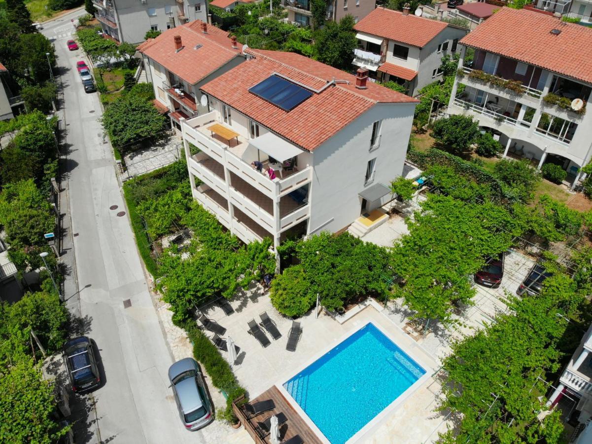 Appartement Petrinic V *