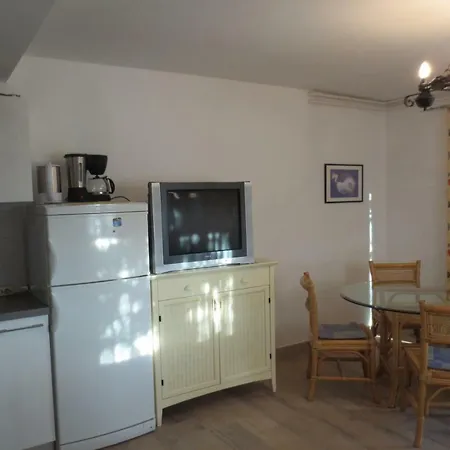 Apartment Petrinic V Pula Exterior photo